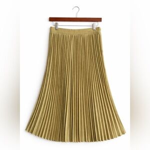 Cupshe Green-Sage Pleated A-Line Skirt